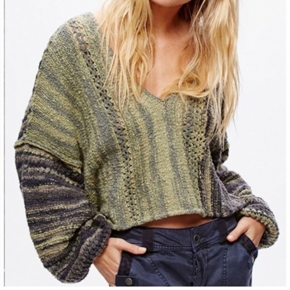 Cozy Knit V-Neck Sweater - Green and Gray